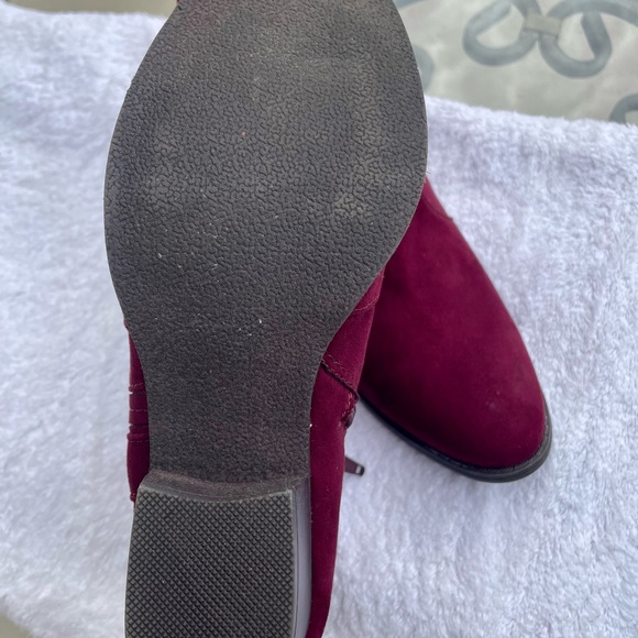 Violet magenta 7.5 booties - Picture 4 of 4